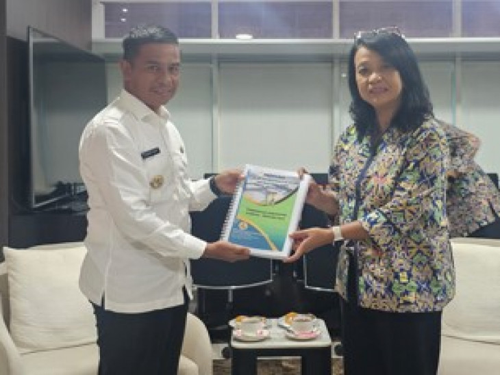 Bupati Kampar Sambangi Kementerian PU Ajukan Pembangunan Empat Ruas Jalan Strategis