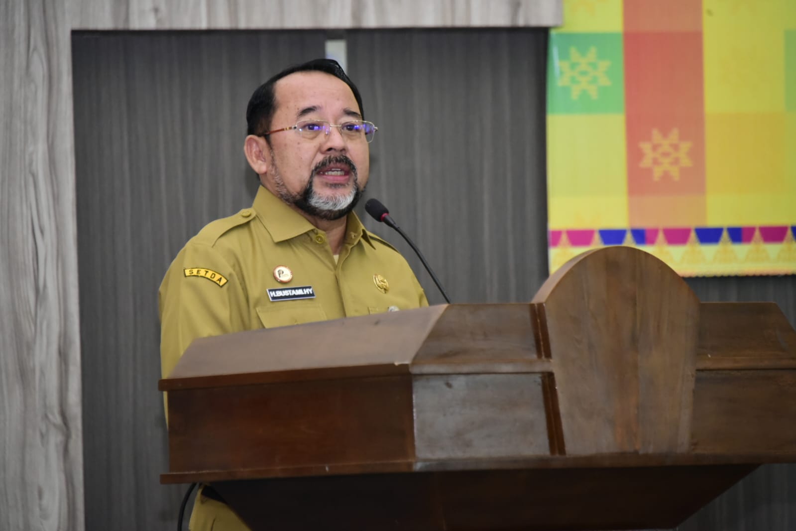 Percepatan Pemberantasan PMK Bupati Kasmarni Minta Perkuat Komunikasi, Koordinasi dan Kolaborasi Lintas Sektor