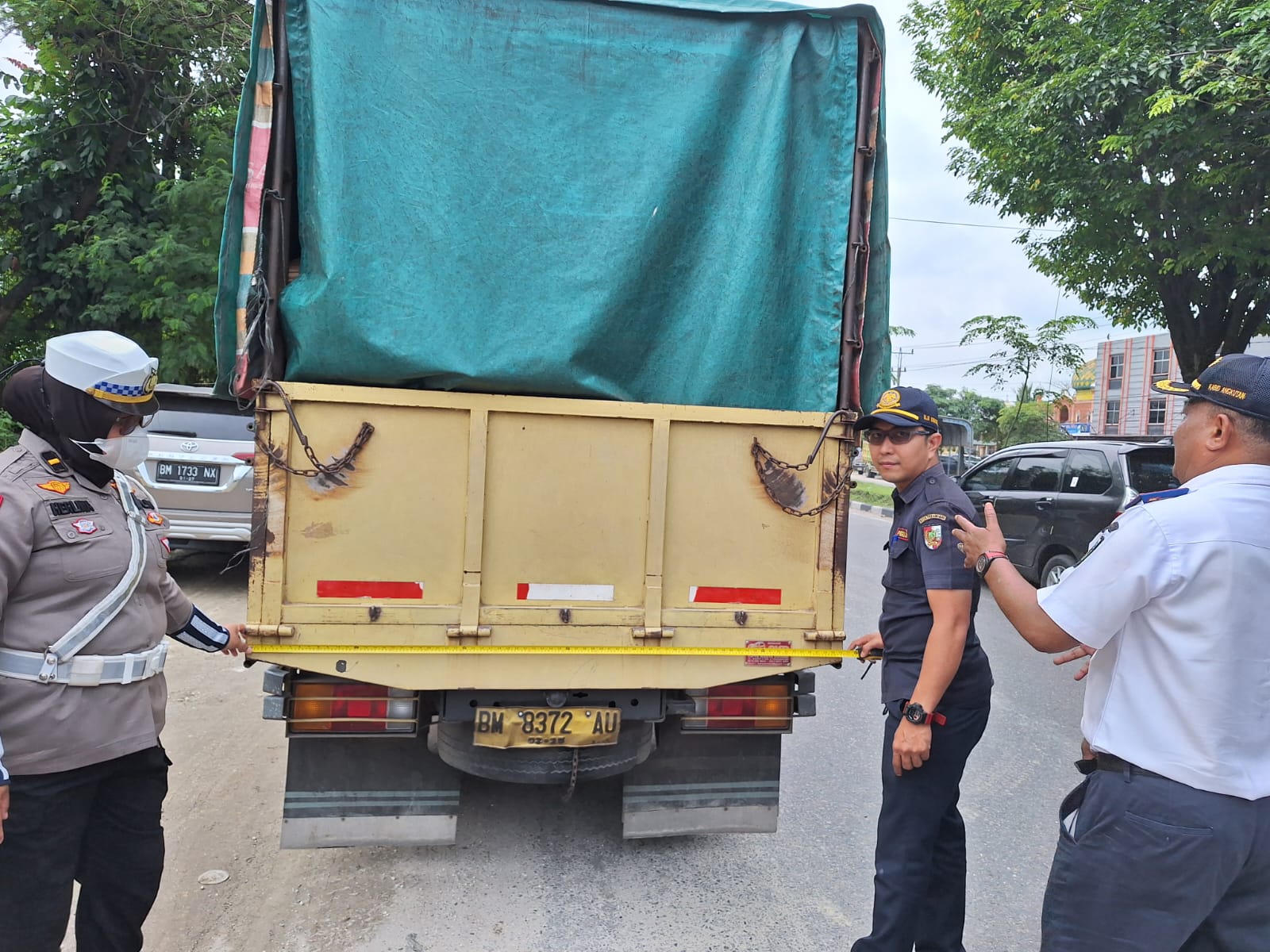 Razia Truk Tonase Besar Masuk Kota Ditingkatkan