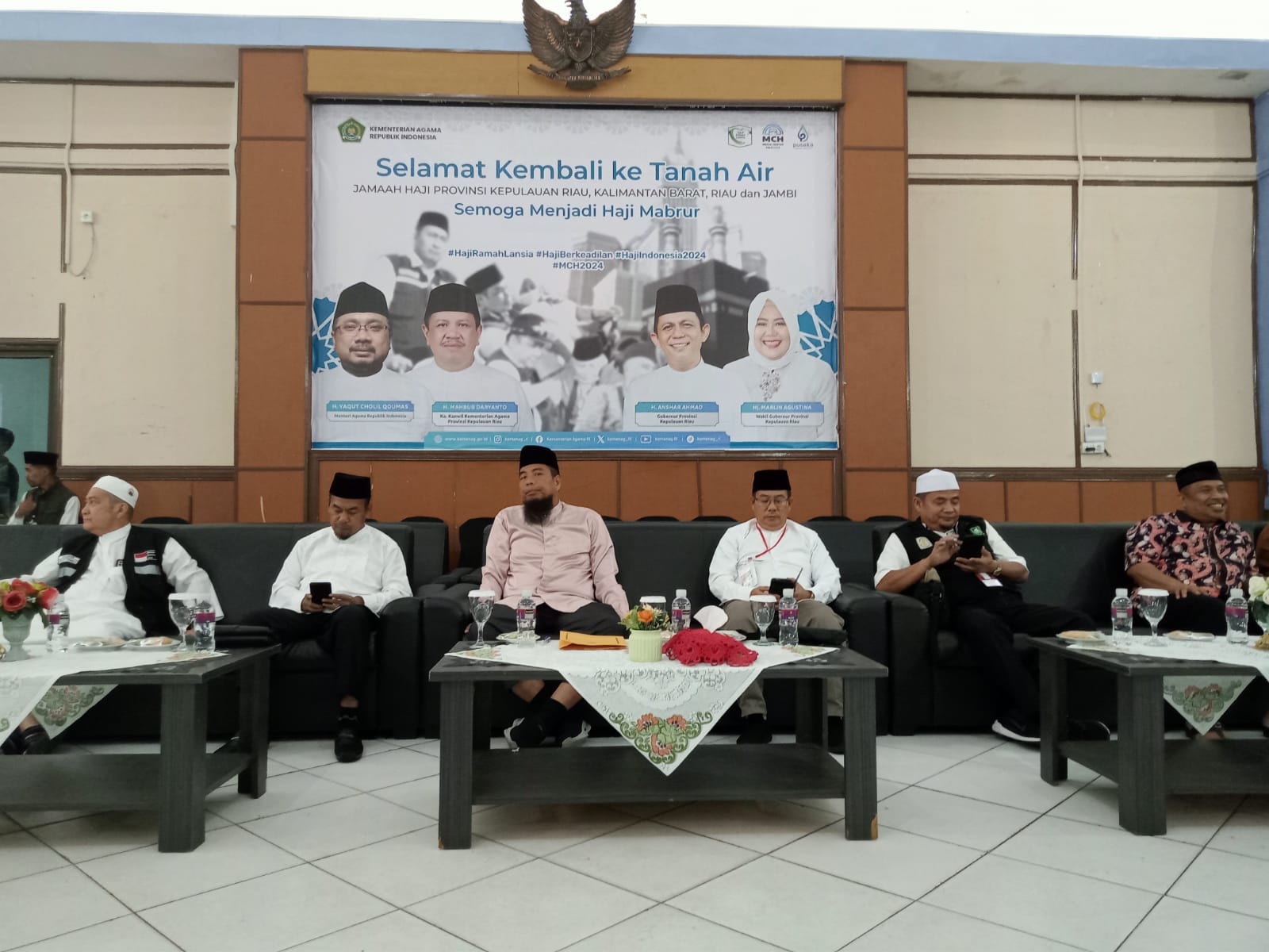 Sambut Kepulangan Jamaah Haji Kabupaten Bengkalis Bupati Kasmarni, Semoga Menjadi Haji yang Mabrur.