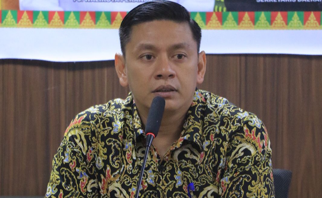 Atasi Banjir, PUPR Pekanbaru Segera Operasikan Excavator Amfibi