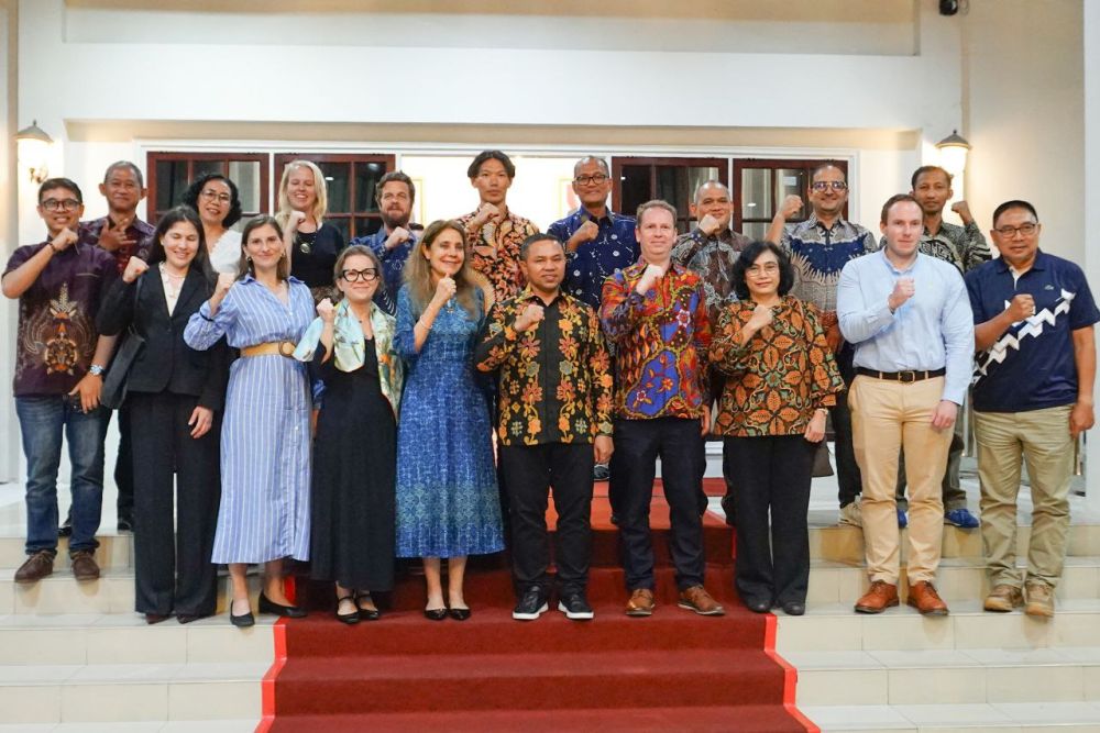 Gubri Abdul Wahid Jamu Makan Malam Wakil Dubes Inggris dan Delegasi PBB, Bahas Karbon Kredit