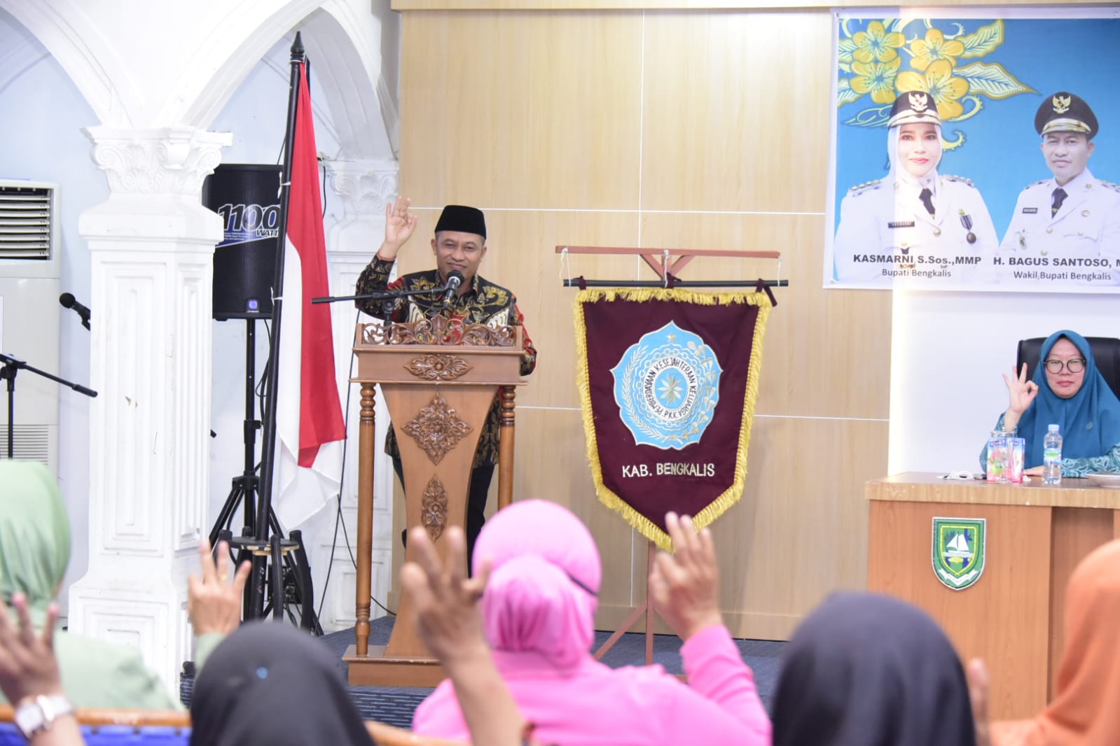Peringati Hari Ibu, TP PKK Bengkalis Gelar Sosialisasi Kesehatan Lansia dan Lomba Kreasi Barang Bekas