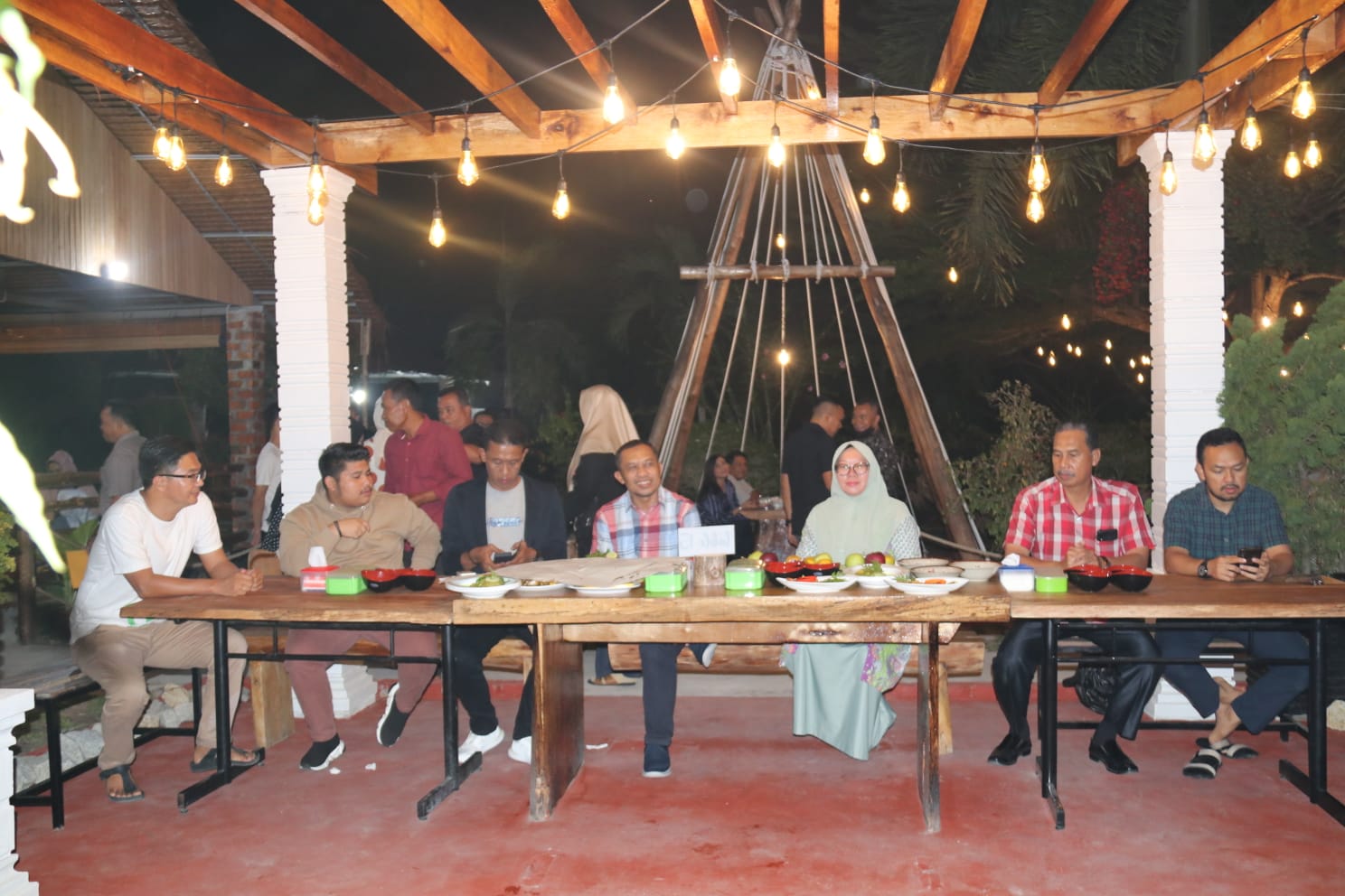 Hadiri HUT Srikandi Cafe dan Resto, Bagus Harap Bangun Akselerasi Bersama Masyarakat