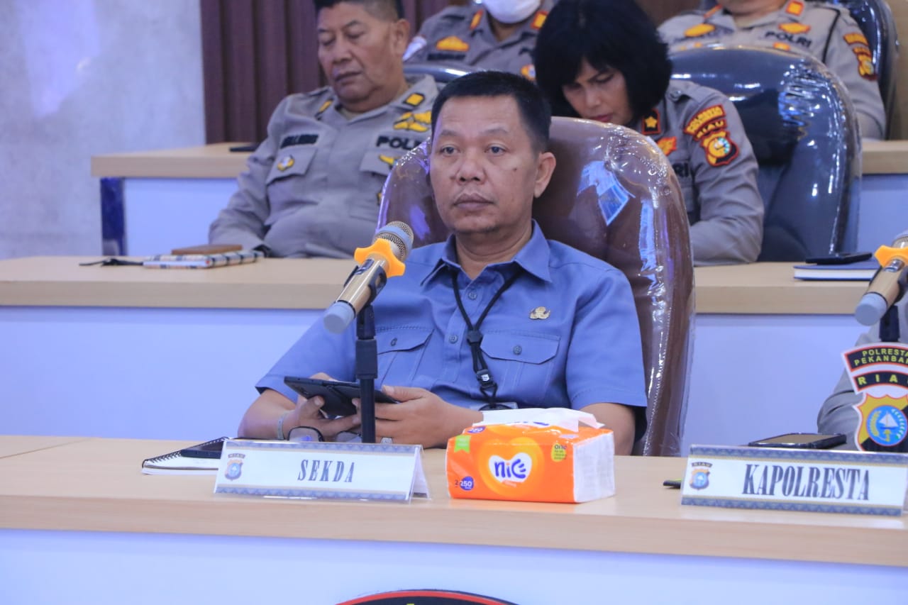 Sekda Pekanbaru Ikuti Rapat Lintas Sektoral Jelang Lebaran